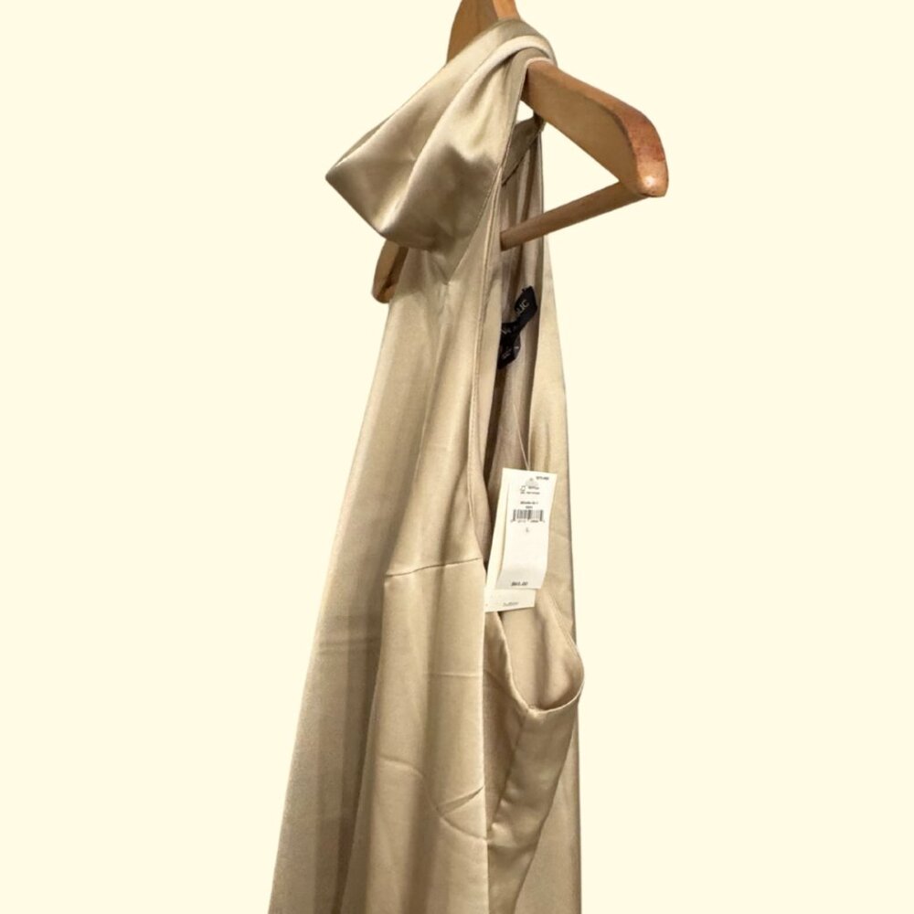 Brand New With Tags – Elegant Satin Halter Top size L